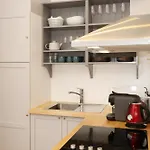 Maison Emily In By La Boite En סנליס