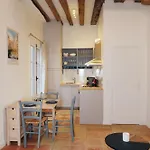 Maison Emily In By La Boite En סנליס