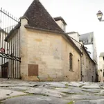 Maison Emily In By La Boîte En Hébergement de vacances *
